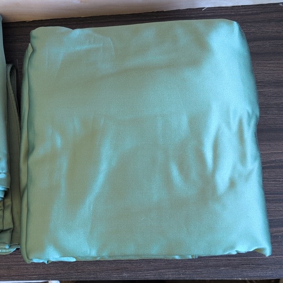 Ethan Allen Queen Duvet And Shams Set Salena Duvet Cover Set F/Q Size Sage Green - Picture 4 of 7